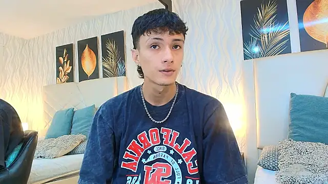 Lean Portman online show from March 6, 2026, 9:11 pm