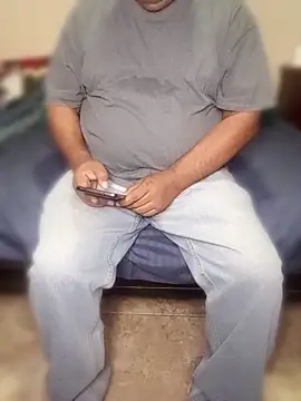 Snapshot of HomHot47 chatting on January 18, 2026, 5:00 am HomHot47 online show from January 18, 2026, 5:00 am