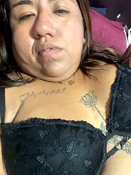 Wenlop online show from November 19, 2025, 11:05 pm