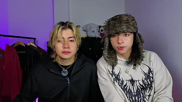 Snapshot of Vamps_Lovers chatting on September 12, 2025, 10:37 am Vamps Lovers online show from September 12, 2025, 10:37 am