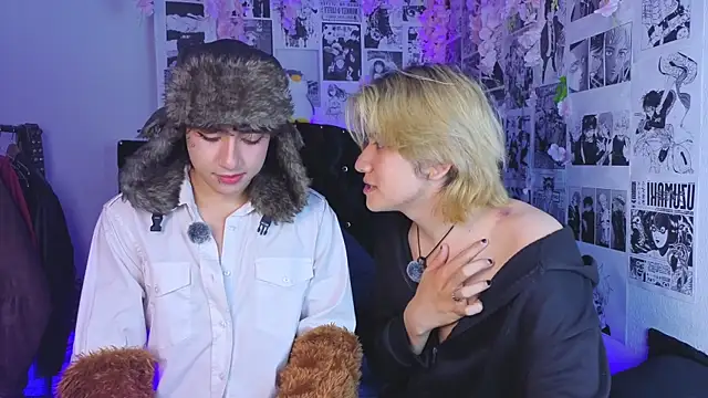 Snapshot of Vamps_Lovers chatting on September 24, 2025, 1:36 pm Vamps Lovers online show from September 24, 2025, 1:36 pm