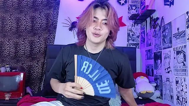 Snapshot of Vamps_Lovers chatting on November 26, 2025, 7:48 pm Vamps Lovers online show from November 26, 2025, 7:48 pm