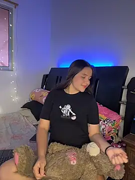 Ashley and Zoe online show from March 7, 2026, 4:04 pm