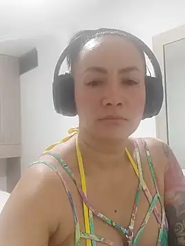 Anilina1212 online show from October 28, 2025, 4:27 am