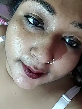 hotbhabhi011 online show from September 16, 2025, 3:51 am