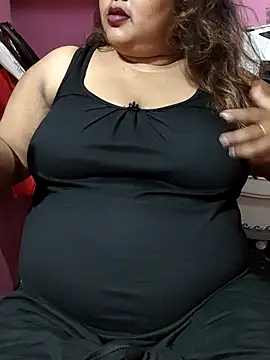 Snapshot of hotbhabhi011 chatting on March 23, 2026, 4:00 pm hotbhabhi011 online show from March 23, 2026, 4:00 pm