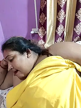 Snapshot of hotbhabhi011 chatting on March 31, 2026, 1:33 pm hotbhabhi011 online show from March 31, 2026, 1:33 pm