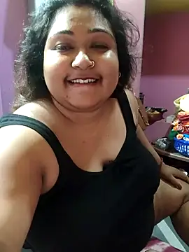 Snapshot of hotbhabhi011 chatting on April 1, 2026, 4:26 pm hotbhabhi011 online show from April 1, 2026, 4:26 pm