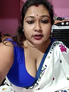 Snapshot of hotbhabhi011 chatting on April 9, 2026, 3:50 am hotbhabhi011 online show from April 9, 2026, 3:50 am