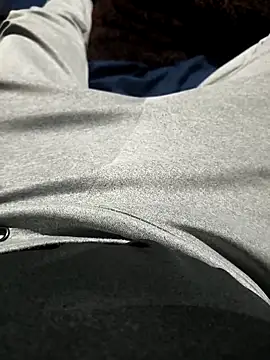 Aaia93 online show from April 15, 2026, 5:36 am