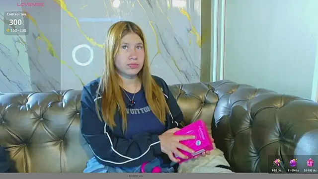 Snapshot of Olivia11_ chatting on February 7, 2026, 12:42 pm Olivia11 online show from February 7, 2026, 12:42 pm