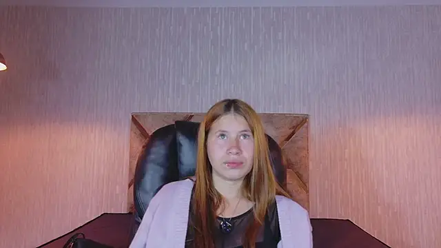 Snapshot of Olivia11_ chatting on February 11, 2026, 4:45 pm Olivia11 online show from February 11, 2026, 4:45 pm