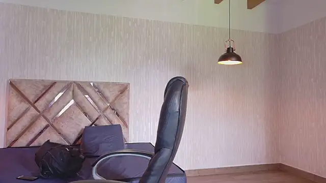 Snapshot of Olivia11_ chatting on February 20, 2026, 3:01 pm Olivia11 online show from February 20, 2026, 3:01 pm