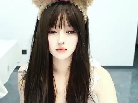 -caicai online show from September 10, 2025, 12:05 pm