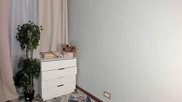 ErinBissonnette online show from March 30, 2026, 7:15 pm