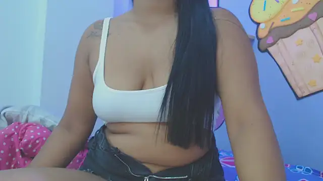 ashlyanaldeep18 online show from September 29, 2025, 1:33 am