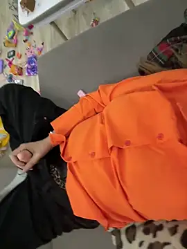 malyha 69 online show from April 18, 2026, 9:04 pm