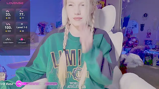 Talulaa online show from December 4, 2025, 8:39 pm