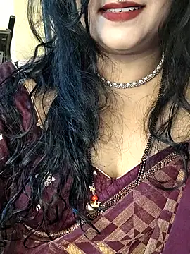 Snapshot of Angel0731 chatting on February 21, 2026, 6:42 pm Angel0731 online show from February 21, 2026, 6:42 pm