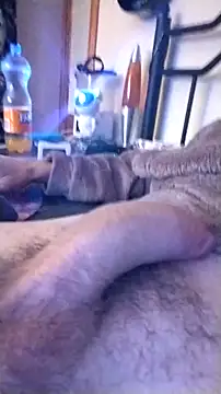 Snapshot of viktor30sm chatting on October 26, 2025, 2:06 am viktor30sm online show from October 26, 2025, 2:06 am