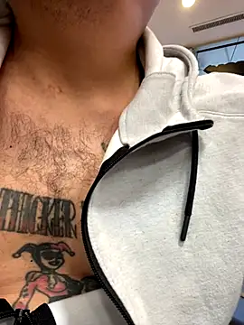 Snapshot of JacksonTheBull chatting on November 8, 2025, 9:46 pm JacksonTheBull online show from November 8, 2025, 9:46 pm