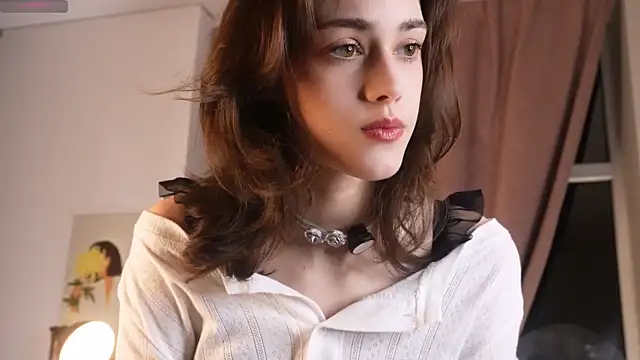 ttragedienne online show from November 11, 2025, 1:44 pm