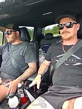 Snapshot of brokecountrylads chatting on February 4, 2026, 1:00 am brokecountrylads online show from February 4, 2026, 1:00 am