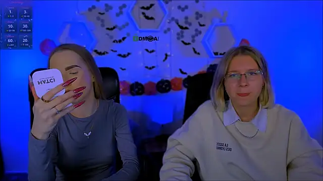 gloria bubble online show from November 3, 2025, 8:10 pm