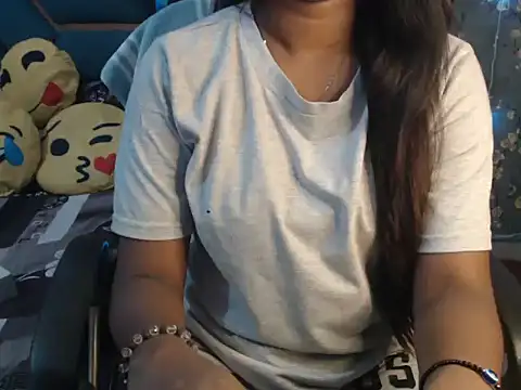 hot riaa25 online show from October 18, 2025, 5:46 pm