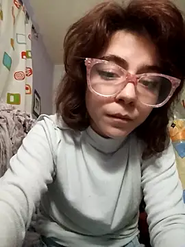 queencobra18  online show from November 21, 2025, 4:00 am