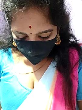 luci-queen online show from September 20, 2025, 3:02 pm