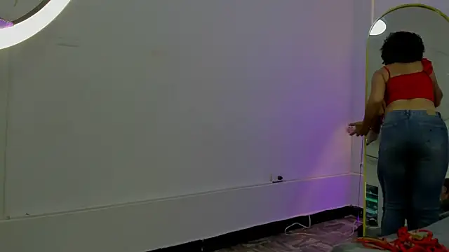 charlotte dante212 online show from April 12, 2026, 3:44 am