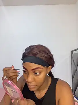 zaracollins01 online show from April 2, 2026, 3:15 am