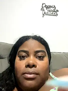 Snapshot of LunaSthena chatting on October 26, 2025, 4:51 am LunaSthena online show from October 26, 2025, 4:51 am