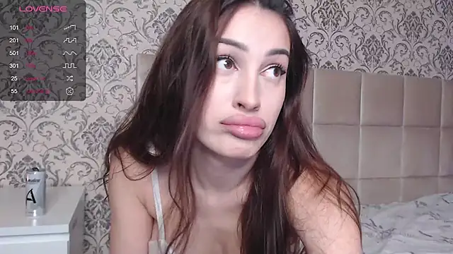 Snapshot of Luna_Sax chatting on October 15, 2025, 11:32 am Luna Sax online show from October 15, 2025, 11:32 am