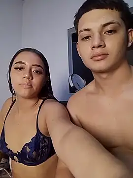 Snapshot of tony_and_katy chatting on October 4, 2025, 11:14 pm tony and katy online show from October 4, 2025, 11:14 pm