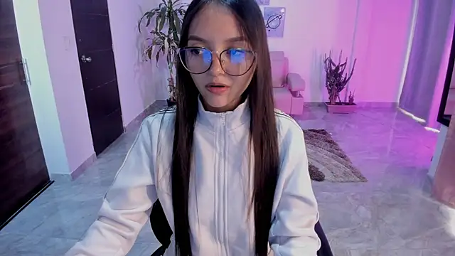 bella fox 1 online show from February 24, 2026, 2:59 pm