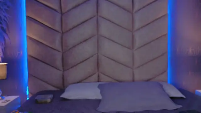 samiradoll online show from September 16, 2025, 4:13 am