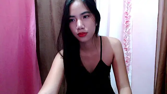 Snapshot of Shy_SexyLady chatting on October 8, 2025, 5:05 am Shy SexyLady online show from October 8, 2025, 5:05 am