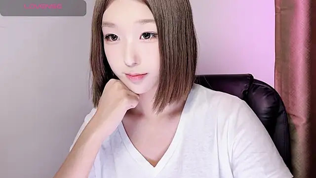 Winnie666- online show from October 29, 2025, 11:56 am