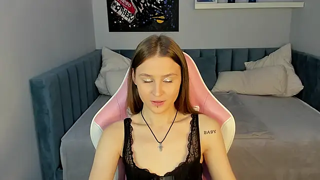 sasha  meow online show from November 10, 2025, 8:02 am