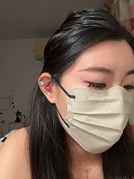 Lulu125216 online show from March 8, 2026, 3:49 pm