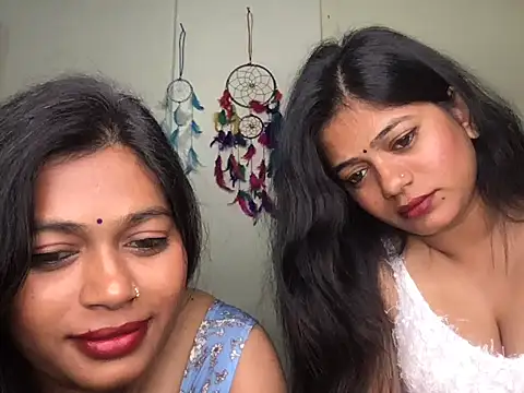 HoleyCoupon online show from January 11, 2026, 7:30 pm