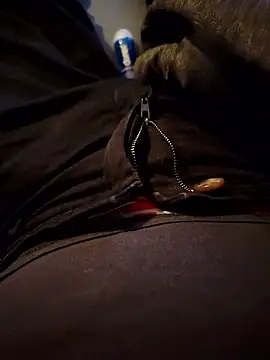 Snapshot of Alberto2840 chatting on October 10, 2025, 12:26 pm Alberto2840 online show from October 10, 2025, 12:26 pm