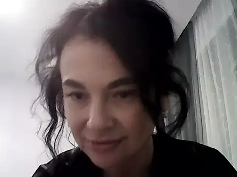 Maylissee online show from November 3, 2025, 12:06 pm