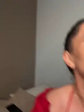 Snapshot of Nola_Luxx-offiziell chatting on November 11, 2025, 10:48 am Nola Luxx-offiziell online show from November 11, 2025, 10:48 am