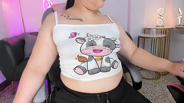 Snapshot of Miss_Francheska chatting on November 26, 2025, 11:55 am Miss Francheska online show from November 26, 2025, 11:55 am