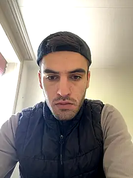 Snapshot of dino2603 chatting on October 31, 2025, 10:27 am dino2603 online show from October 31, 2025, 10:27 am