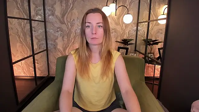 MeggySun online show from November 6, 2025, 1:34 pm