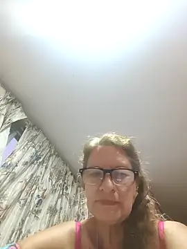 MaryLunne online show from March 12, 2026, 11:33 pm